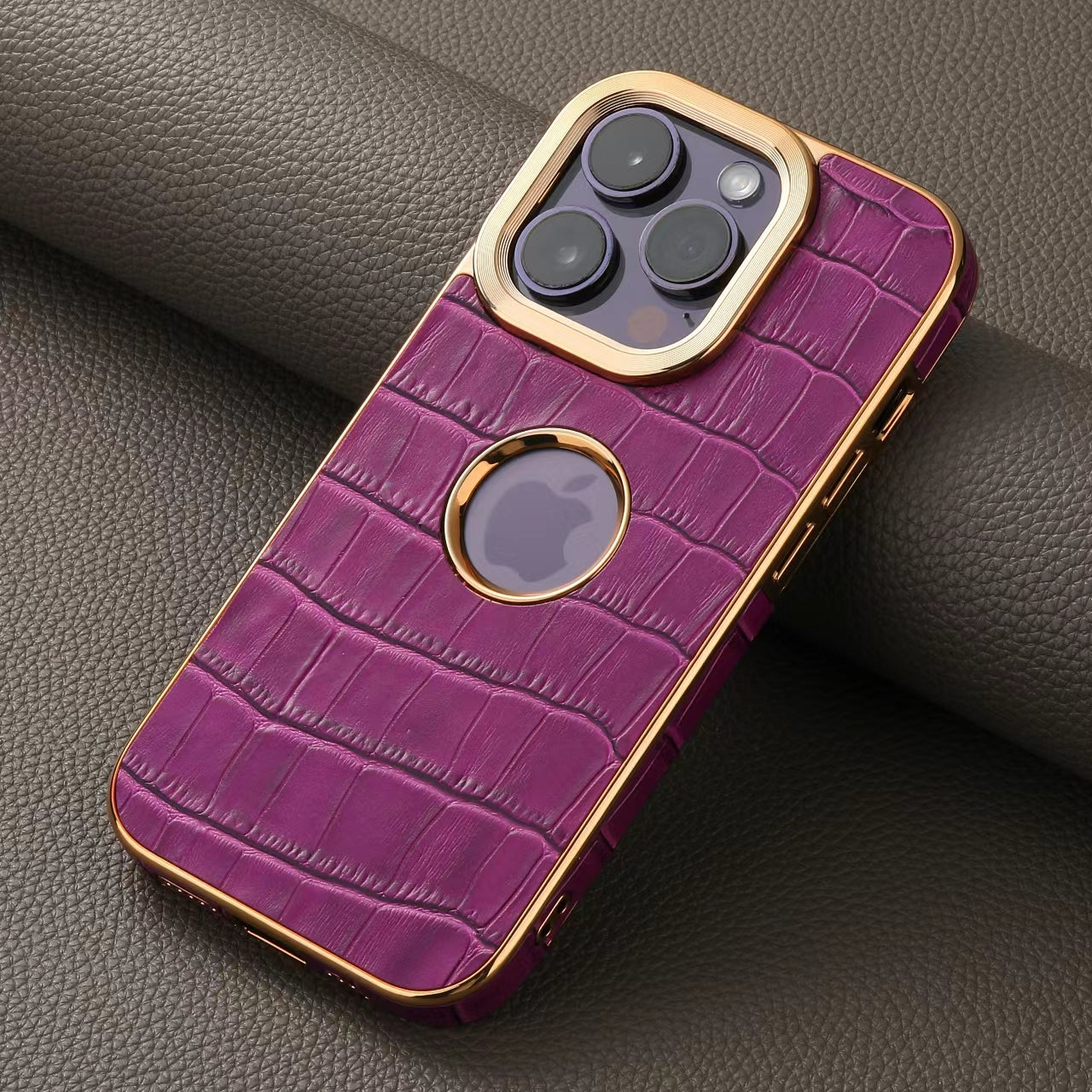 iPhone 15/14/13/12 Series Top Layer Alligator Pattern Cowhide Electroplated Border Anti Drop Genuine Leather Phone Case（Purple）