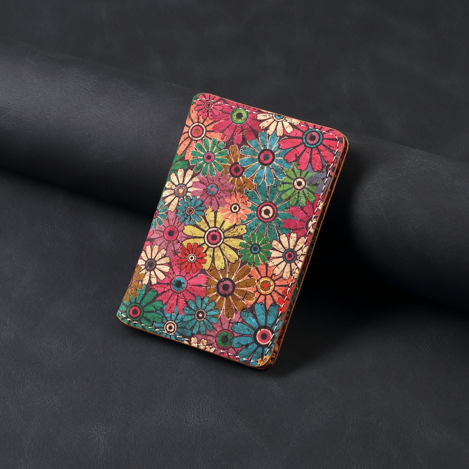 Magnetic Cork Material Ultra-Thin Credit Card Bag（Green）